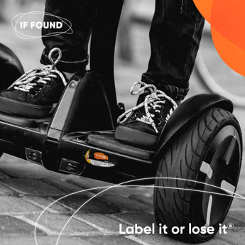 iffound_offi's tweet photo. The If Found stickers are really clingy! They want to be on everything. Most stickers will eventually wear out. If Found is different. The extra protective layer we provide makes our labels the strongest ones. Buy yours here: https://t.co/jcqERWt6ao
#iffound_offi #schoollabels https://t.co/wl0iw5YHxf
