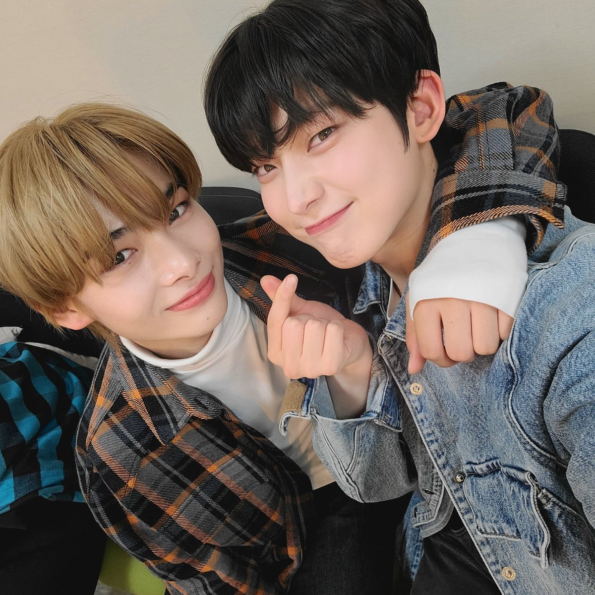𝐡𝐚𝐧𝐚 このカップル可愛い Enhypen Members Enhypen Given Taken Let Me In 10months Flicker 𝐡𝐚𝐧𝐚 このカップル可愛い Enhypen Members Enhypen Given Taken Let Me In 10months Flicker