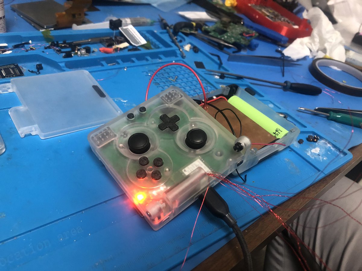 StonedEdgeMods's tweet photo. The SPii is almost there! I had a short that was causing excess current to be drawn from the batteries at idle but now that that issue is fixed, it’s full speed ahead! #10monthslater #modding #wiiportable https://t.co/9PQtXwJEZU