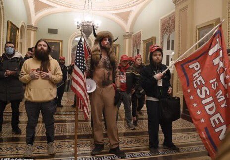 jedihacks's tweet photo. As a Jedi, I can say with 100% certainty that this guy does not deserve to be called Chewbacca.  Don't give him that honor https://t.co/D6uTvKFLCF