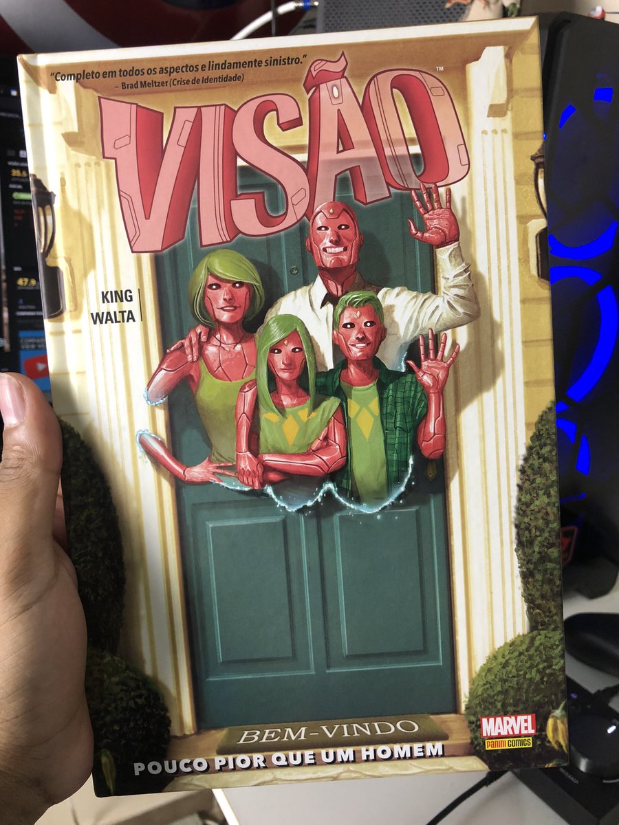 LoadComics's tweet image. Relendo essa belezaa pra gravar com @NikoGarofalo ! 

Uma das melhores coisas que li em 2018 e continua em 2021!