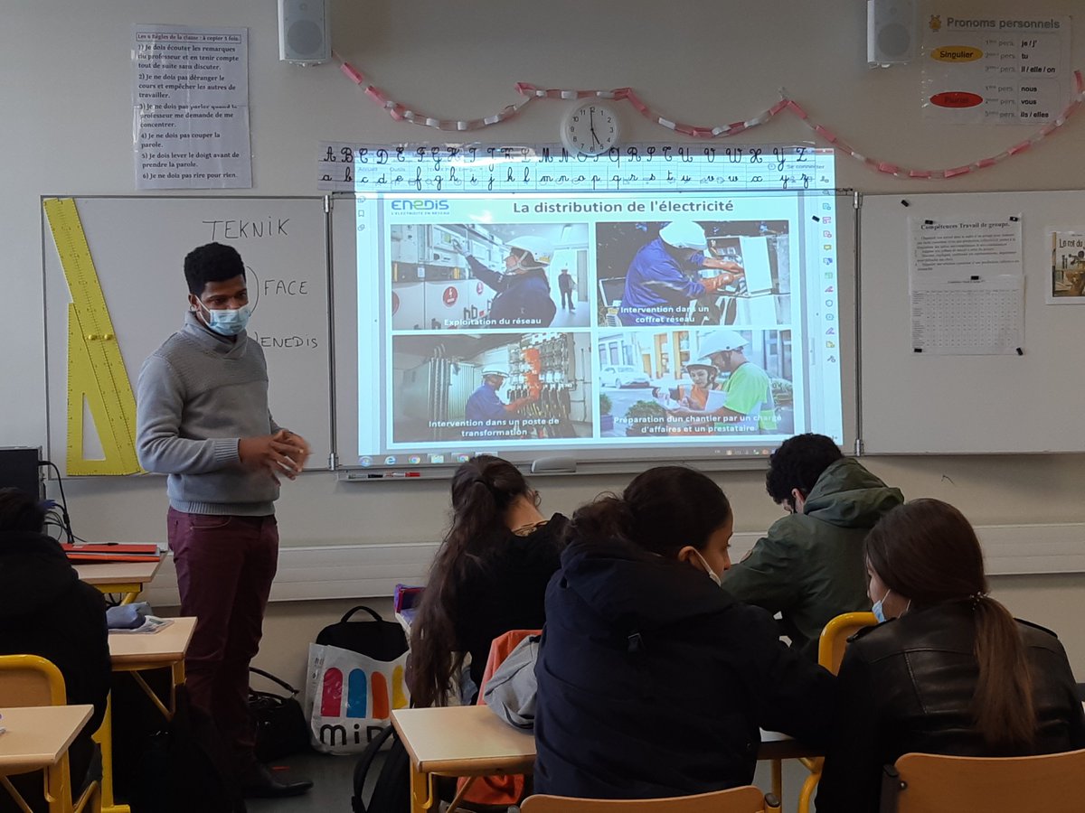 [Education] 📣💡 <a href="/ProjetTEKNIK/">Projet TEKNIK</a> Les idées fusent avec les élèves de 4ème SEGPA grâce à Ishaka de @enedis_pyr_S 6ème participation pour notre entreprise partenaire historique! 👏 @StLesenechal <a href="/p_lanquetin/">P_LANQUETIN</a> <a href="/t_costes/">Thierry Costes</a> <a href="/L_Blondon/">Laurent Blondon</a> <a href="/EE_ac_toulouse/">EcoleEntrepriseToulouse</a> <a href="/EducPrio31/">Educ Prioritaire 31</a> <a href="/MostafaFourar/">Mostafa Fourar</a>