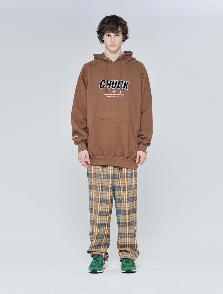 dressing_kr's tweet photo. #พรีออเดอร์ 19fw Chuck Signature Logo Hoodie
S : อก 134 แขน 74.5 ยาว 66 cm
M : อก 139 แขน 78 ยาว 69.5 cm
price : 990.-
#พรีออเดอร์เกาหลี #พรีเกาหลี #หิ้วเกาหลี https://t.co/oIAa6pvEpJ