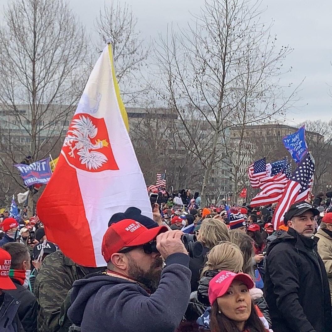 A Polish flag next. This is interesting, aside from the current state of Polish politics which shows the US does not have a monopoly on far-right reactionary consolidation, this has the coat of arms with the eagle wearing a crown, this was not allowed under communism.  #Capitol