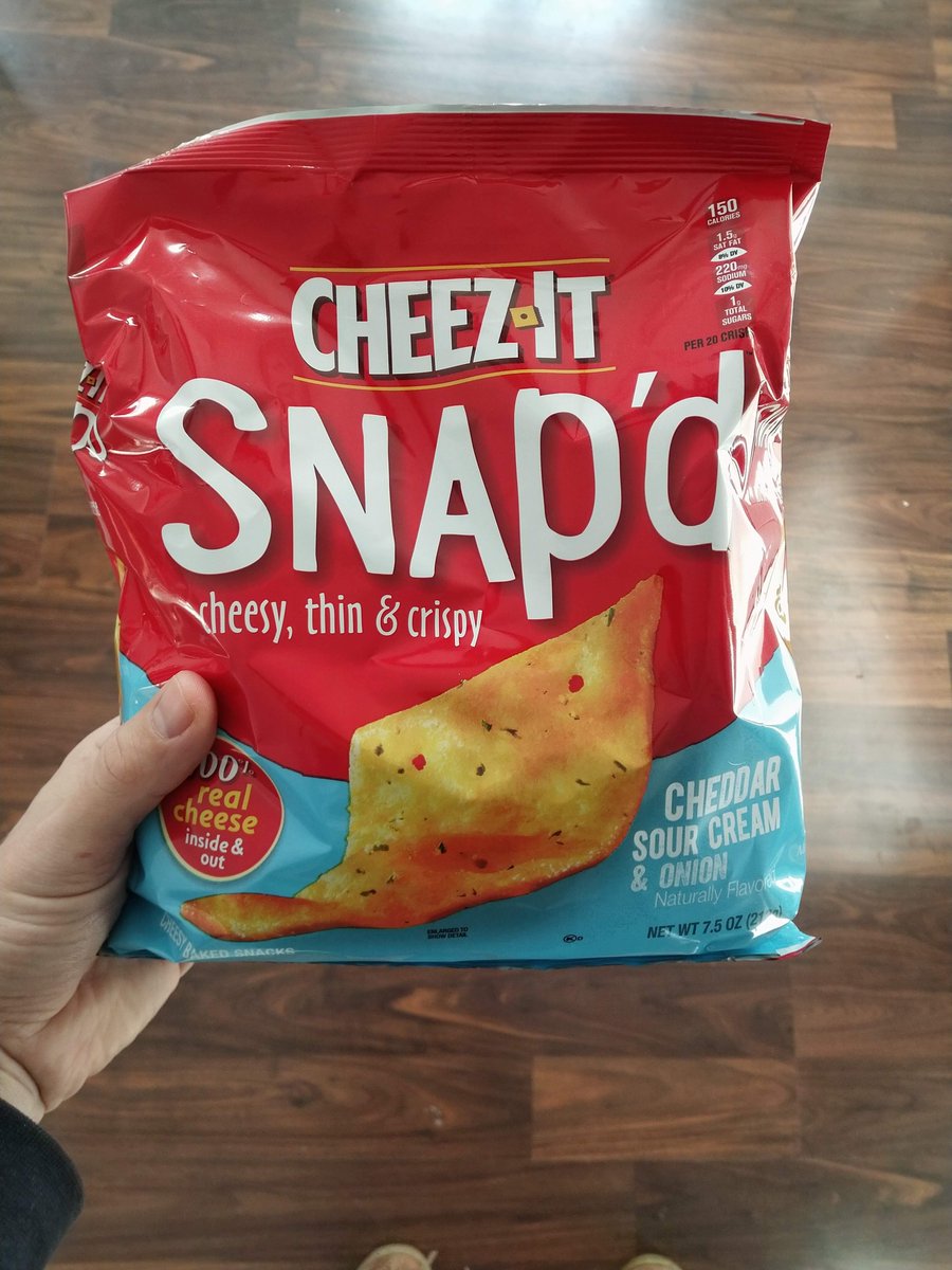 jackboyd's tweet photo. Snapping into these snacks for gameday #cheezitplayoffparty #sponsored https://t.co/fwQys4ZJVR