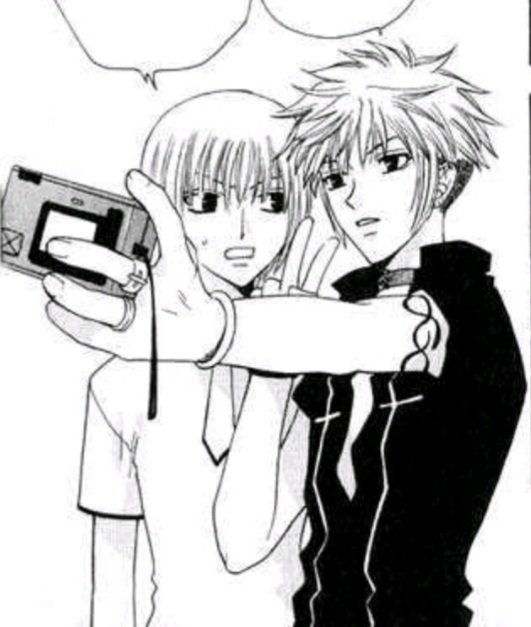 farflowkeys's tweet photo. @AniTrendz Love to see Haru with a smartphone instead of a camera lol https://t.co/XtztNSl0Te