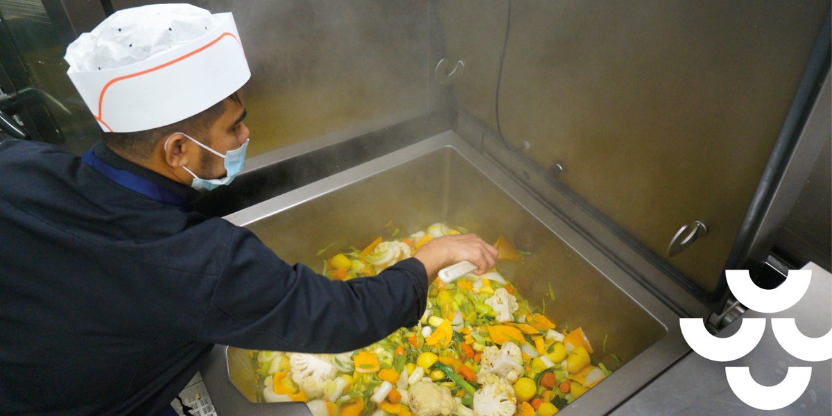 👩🏻‍🍳 Les Cuisines 👩🏻‍🍳 Il n'y a pas meilleur moment que le présent pour lancer le projet food dont tu rêves. Nos cuisines sont des outils créés (avec beaucoup d'amour) pour t'aider à construire ton projet dans un lieu propice à la création culinaire 💪🏻 Infos bit.ly/2Lr1eG6