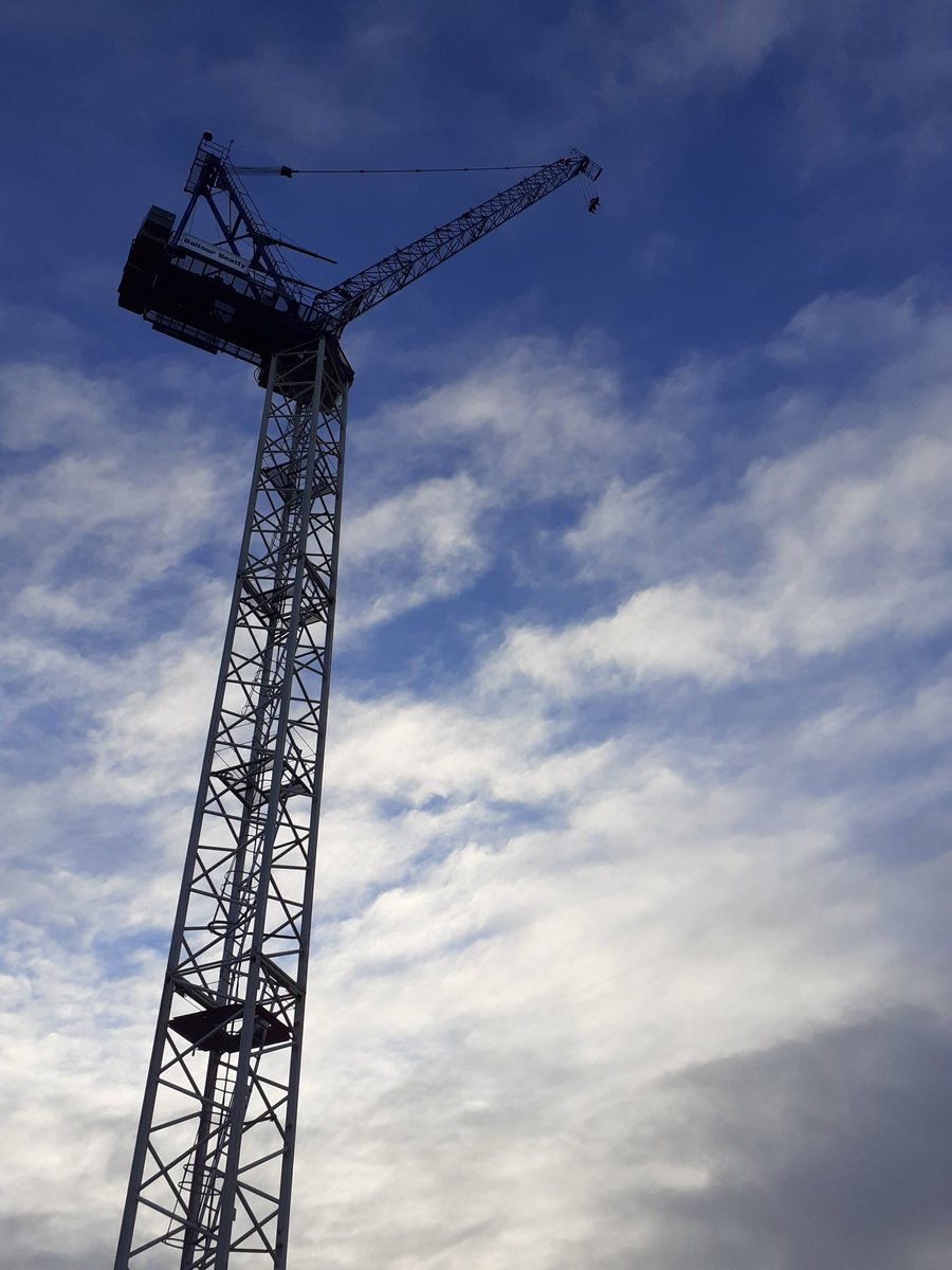 BB_IRRproject's tweet photo. Job done!  Our crane is up and ready to go.  Great work by the Balfour Beatty tower crane team expertly carried out. https://t.co/MigOzuZtPi