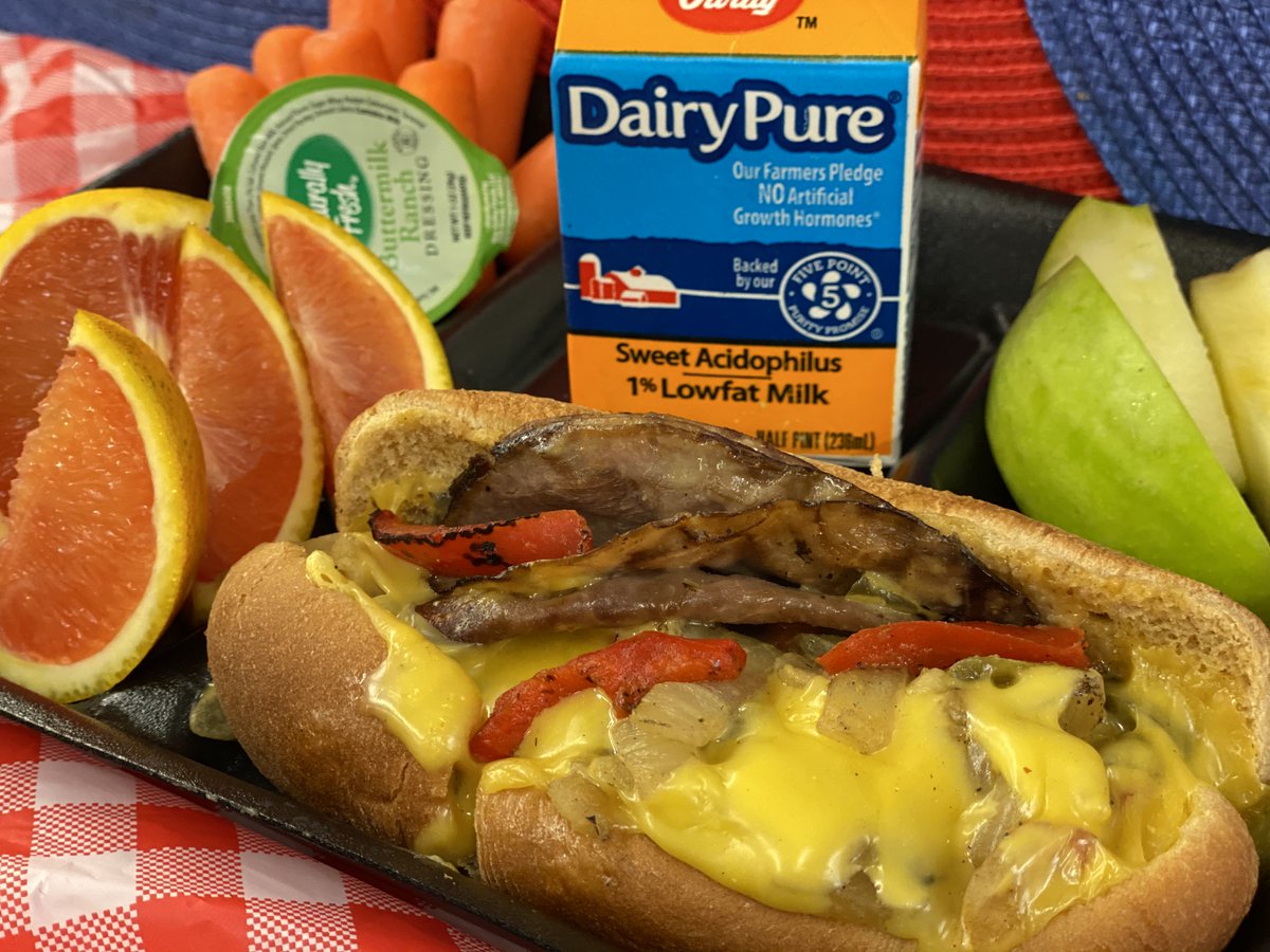 AngCardwell82's tweet photo. Even though we were "outed" our Swiss Cheese on our delivery, this Philly Cheesesteak sure does look tasty with American Cheese! @PanthersEMS @TCSPublic
#tcsnutrition #rollwithit #createyourplate #bloodoranges https://t.co/2fvm6uhkWr