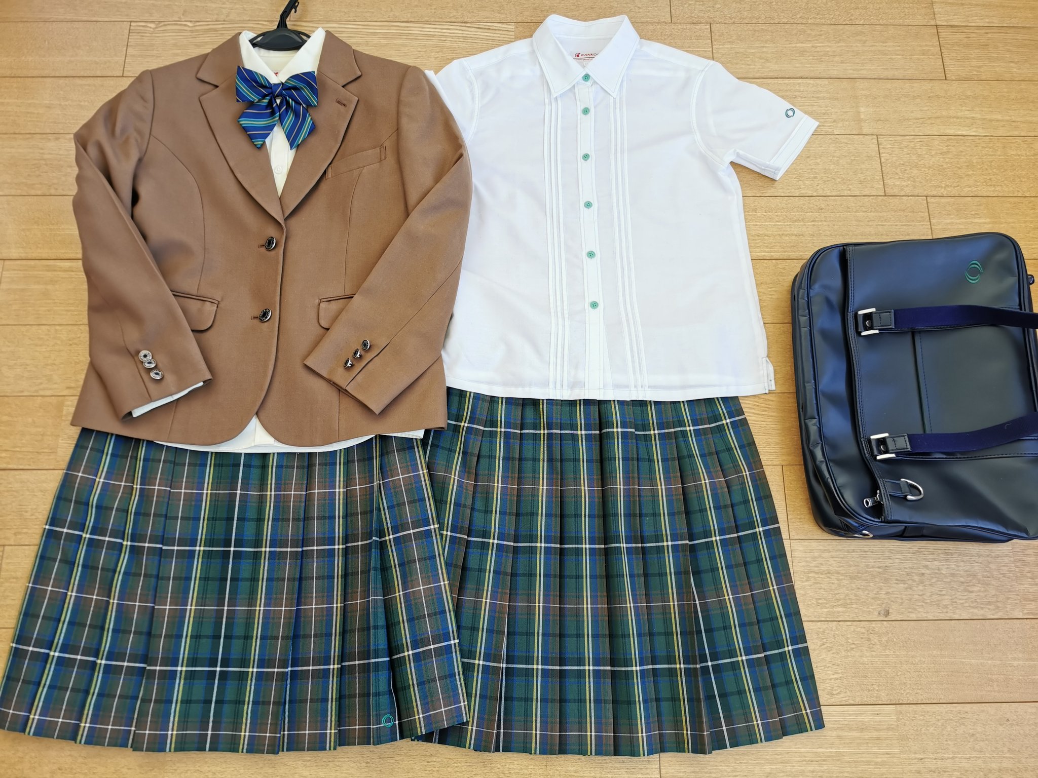 大阪緑涼高校男子制服+教科書 大阪緑涼高校男子制服+教科書