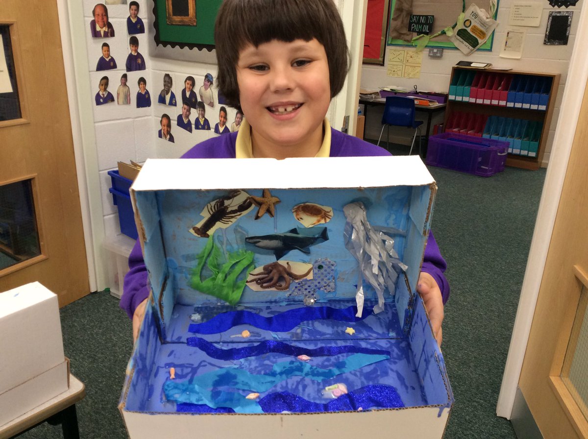 Year2Kingsley's tweet photo. Today Year 2 created box habitats to show what they have learnt in Science. We had a lovely afternoon! https://t.co/5yOA1ev0sY