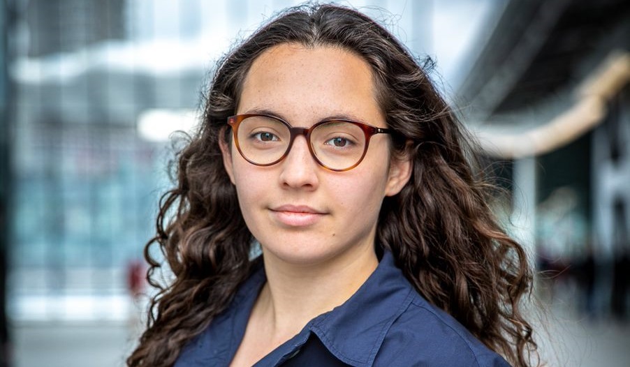 "Het is kwalijk dat het in een welvarend land als Nederland nog steeds uitmaakt waar je wieg heeft gestaan", vindt Alex Tess Rutten, oud-voorzitter studentenvakbond LSVb. 
Lees het hele interview in #SERmagazine: bit.ly/2L0mUsw 

<a href="/AlexTess/">Alex Tess Rutten</a> <a href="/studentenbond/">Landelijke Studentenvakbond</a> #diversiteit