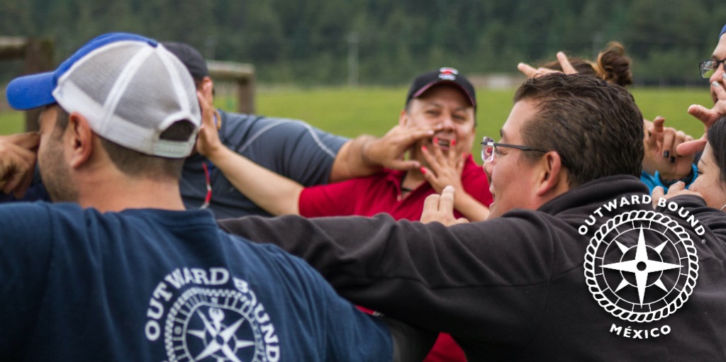 OutwardBoundMex's tweet photo. Para #OBMéxico la formación de equipos de alto desempeño, es un proceso vivo y continuo que ayuda a un grupo de personas a evolucionar hacia una unidad cohesiva y sinérgica de mayor impacto y eficiencia. https://t.co/WhVmrqQcrv
