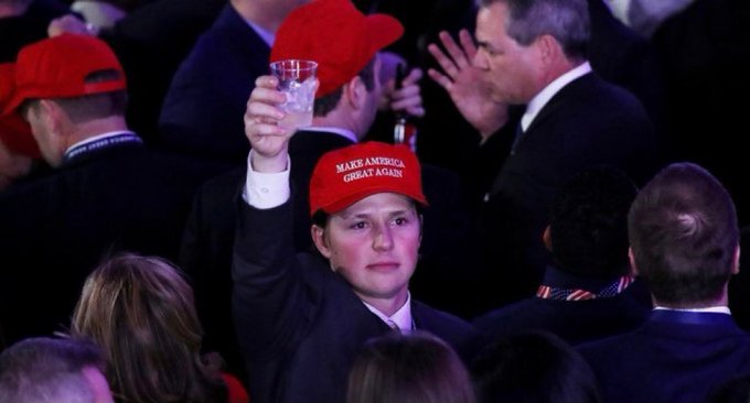 Peter Downing's Hat tweet media