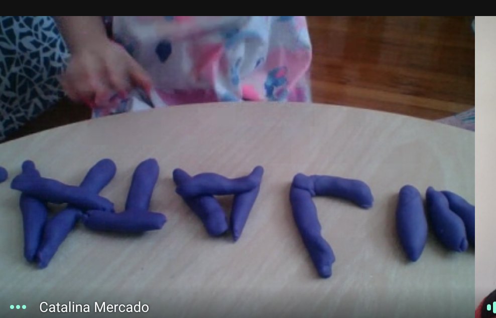 Bogotapreschool's tweet photo. Busy Preschoolers at work today making graphs, patterns, and name building with play dough @BogotaPublic #bogartmemorial #ece #virtualprek #backsoon #finemotor #patterning https://t.co/HmlqPH3JiL