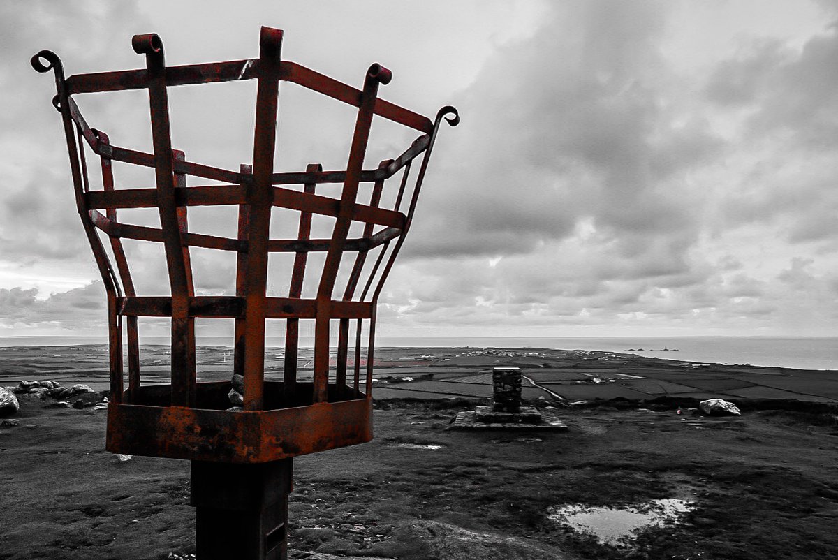 Chapel Carn Brea

50.094°N 5.657°W

Cornwall

#Cornwall #viewsfordays #viewpoint #blackandwhite #ancient  #photo #newyear #landscape #walking #pagan #hiking #photography #photographer #photo