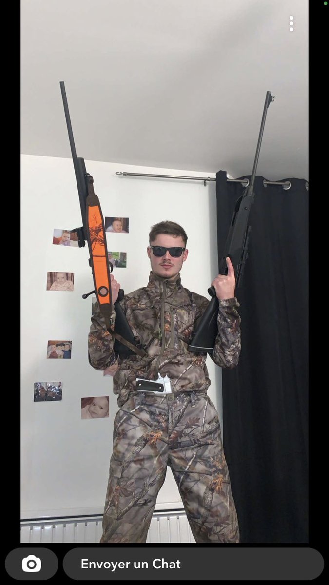 SkySquad22's tweet photo. Caporal Moisan , cet homme ,que dis-je ce prodige part déjà avec une longueur d’avance sur ses camarades, il manie aussi bien les fusils que Johnny Hallyday maniait ses bécanes , un dieu vivant dans son domaine, facilement repérable avec son cri de guerre « OULALA JUNIOR ». https://t.co/cmtk66ZS5T