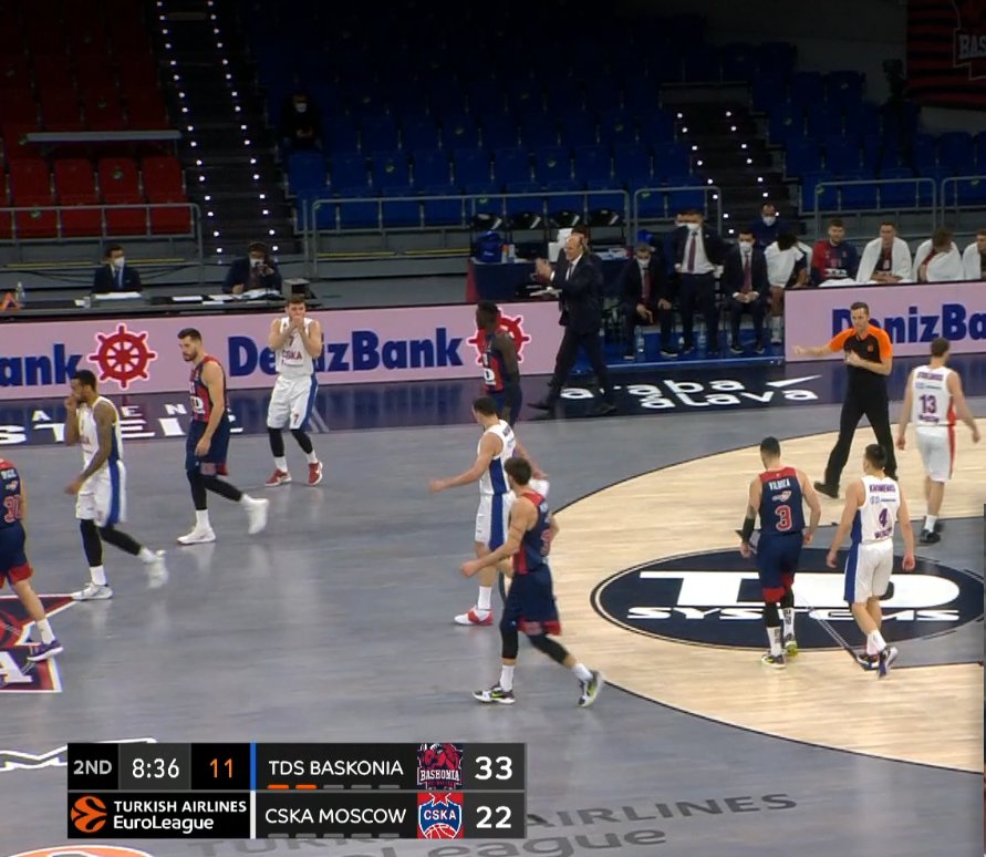 Mary0000's tweet photo. You know how wrongly start went for #CSKAbasket stars that early in 2nd quarter it's pretty Russian 5 except STRELNIEKS!
Janis+Bolomboy, Khomenko, Ukhov and Antonov
and somehow it looks better than main 5 🙄
#Euroleague #TDSCSK https://t.co/bmdnWW4Sgo