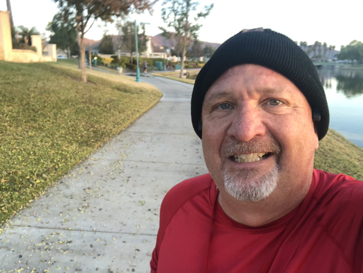 Just_Ask_Paul's tweet photo. #31DayChallenge๏ฟผ๏ฟผ๏ฟผ๏ฟผ๏ฟผ๏ฟผ Day 7: WOW - 1 week completed with 21+ miles already in the books YTD. Again, 1st mile+ no stopping. #Chilly #RagnarTraining #SofaKing #Accountability #WWGD (What would Goggins Do) #EasierWithRunningBuddy https://t.co/vj5ewiIuxq