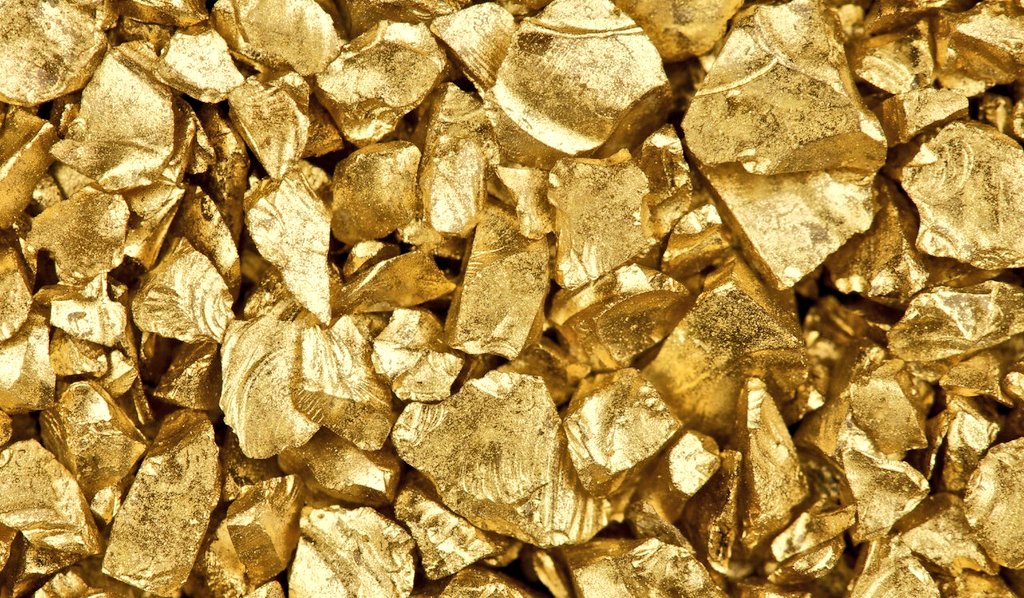 Türkiye'nin altın üretimi, 2020 yılı sonunda Cumhuriyet tarihinin rekorunu kırarak 42 tona ulaştı.