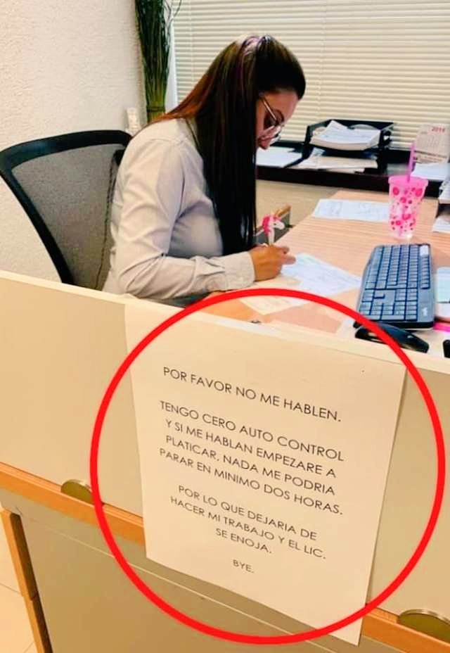 Brii_HM's tweet photo. .@yaparateoficial #MeReportaronPor hablar mucho jajaja 🙊😂😂😂 https://t.co/EgdLnG55cn