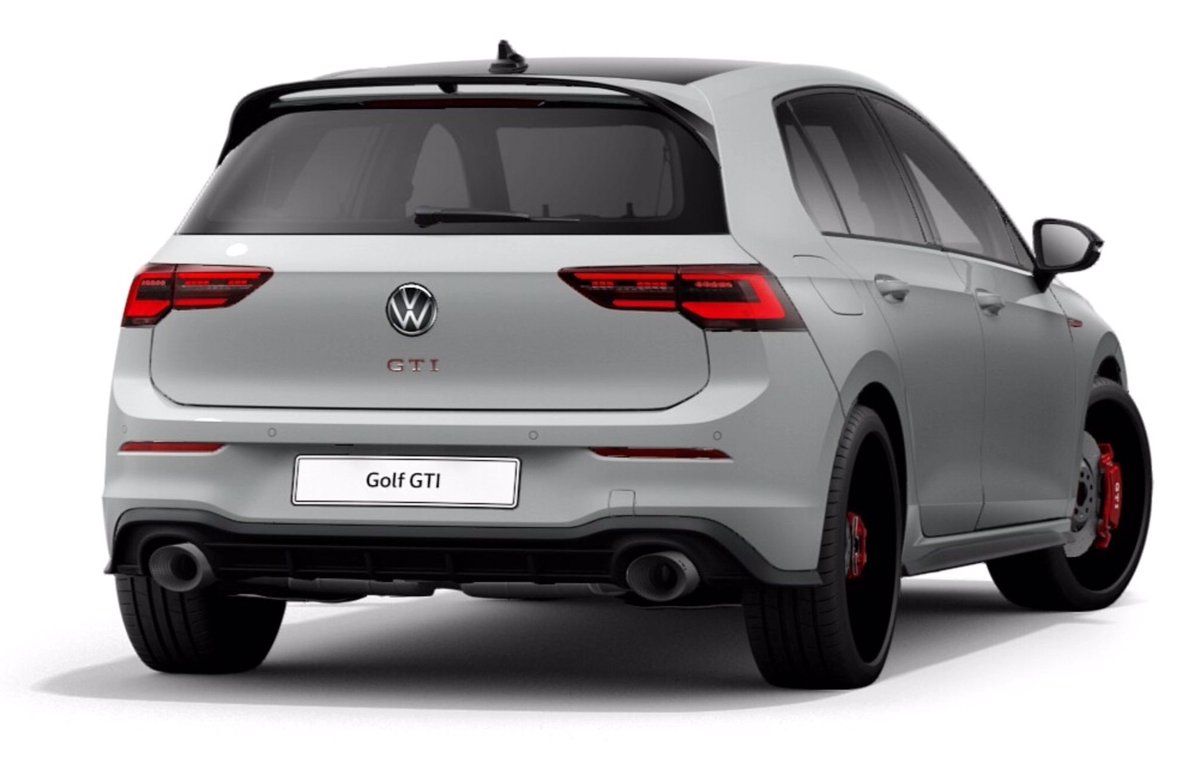 ha54sym's tweet photo. @Goater102 Be interesting to if the Akra exhaust tips are round or oval? https://t.co/XhxS42gTk5