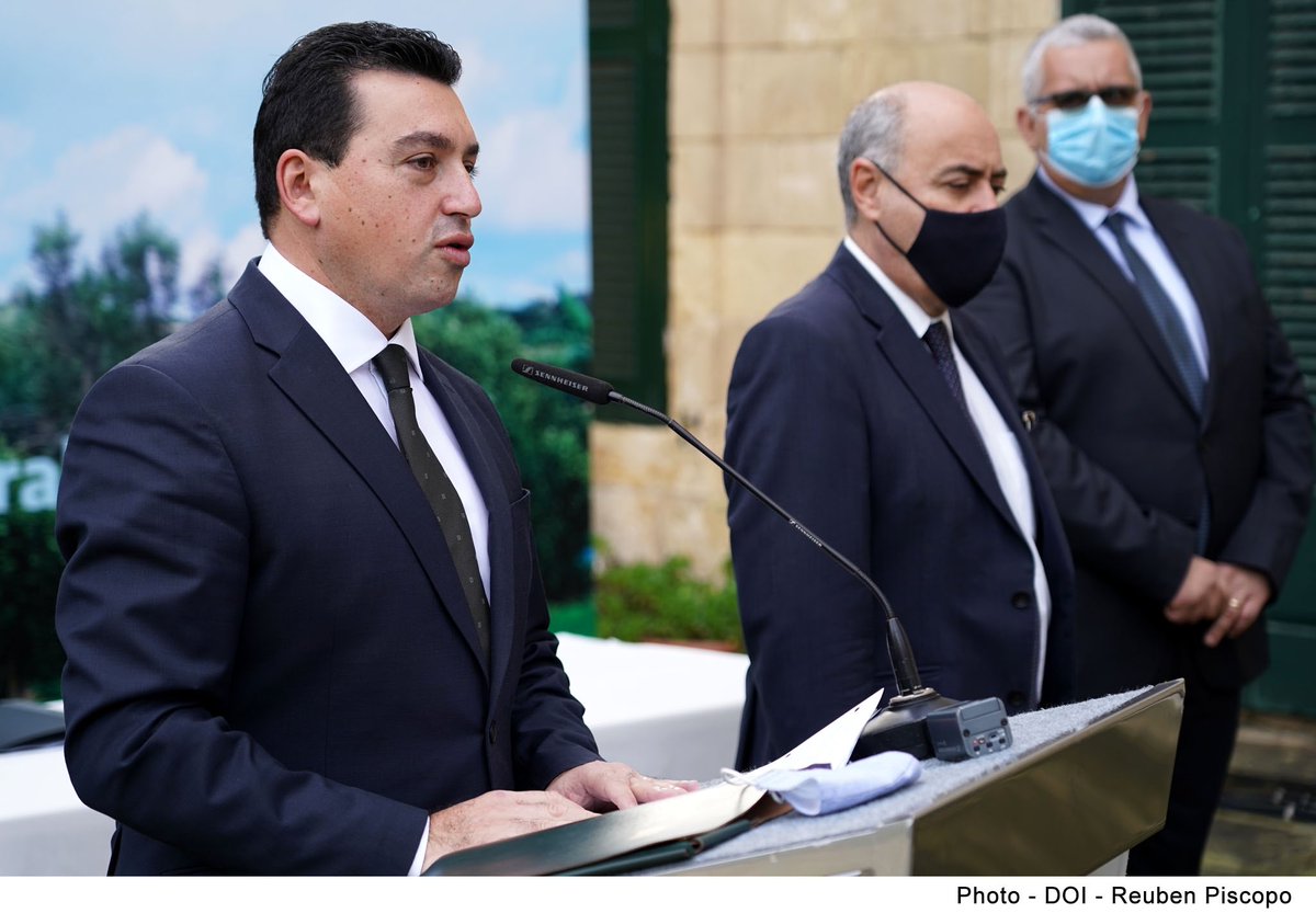 Aaron Farrugia tweet media
