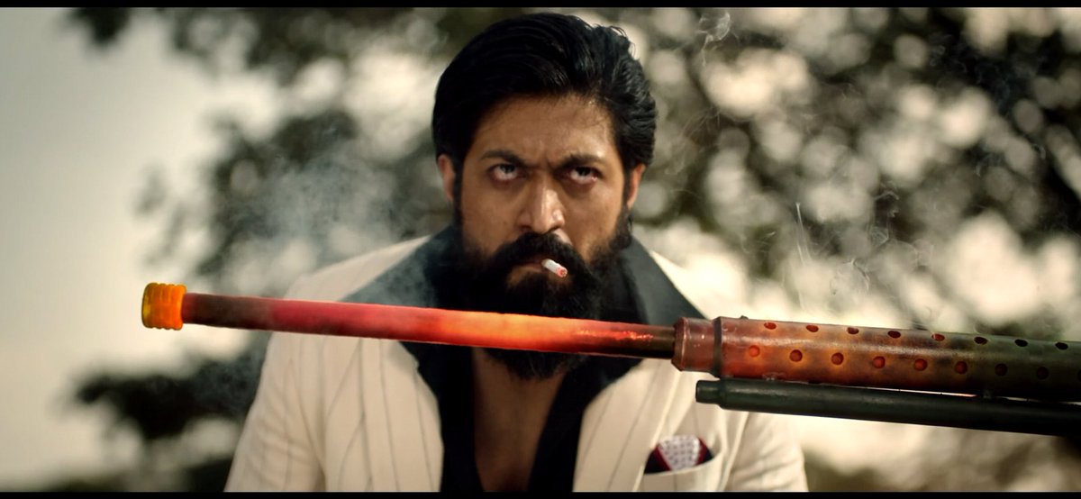 UhdMaster's tweet photo. Wishing Rocking Star @TheNameIsYash a very Happy Birthday. ❤️🔥

#KGF2Teaser  4K Snaps 📸🔥 
#HBDRockyBhai https://t.co/qwfpEF3lLM