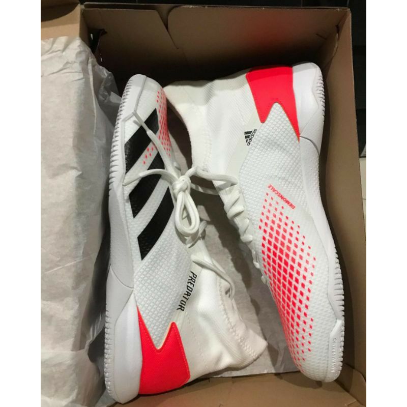ExpSport2's tweet photo. Saya menjual sepatu futsal adidas predat... seharga Rp. Dapatkan di Shopee sekarang! https://t.co/D8UCKoiODZ #ShopeeID https://t.co/vUC6fyLAUv