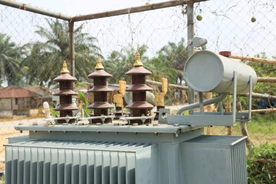 PROJECTS INTERVENTION: OVIORIEOngoing installation of 500KVA Transformer in Oviorie, Ethiope East Local Government Area of Delta State.