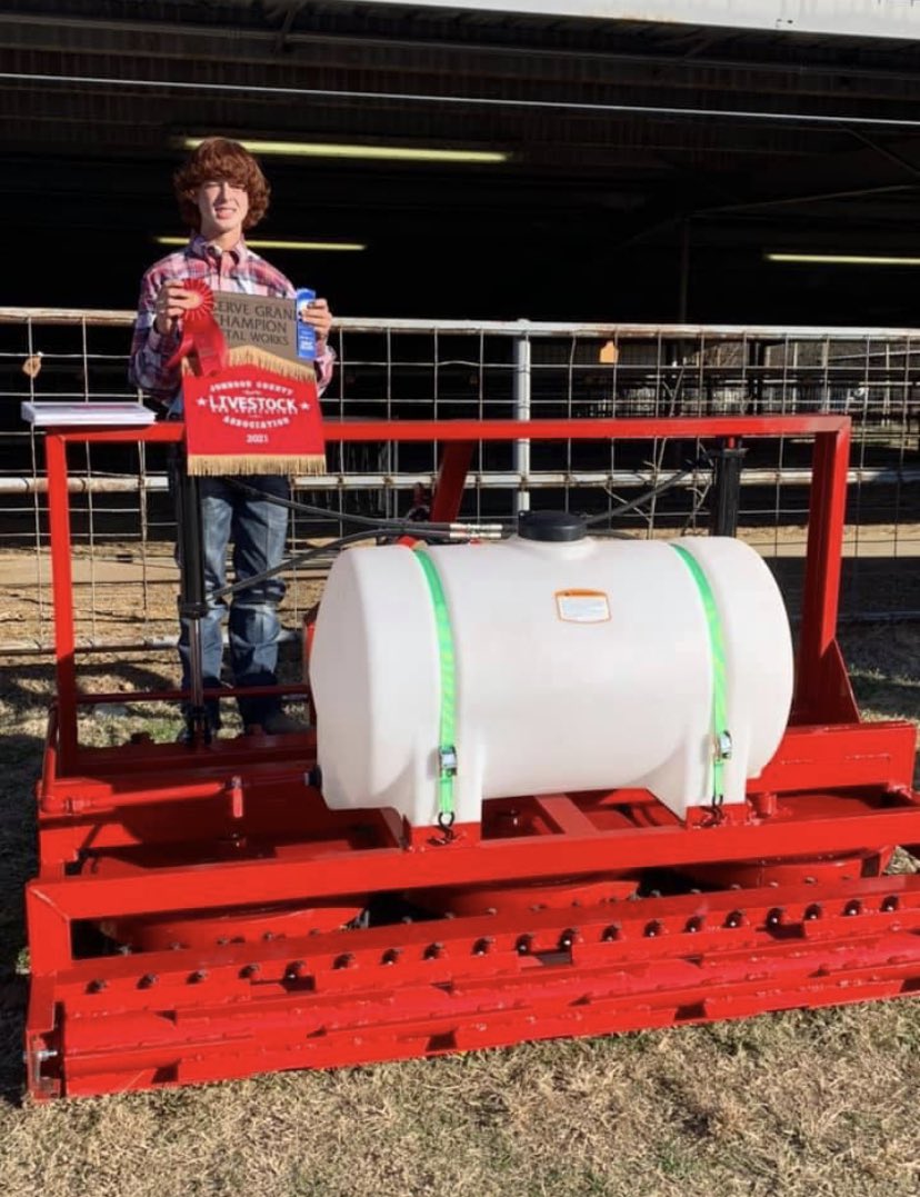 AHS FFA scholars are competing at the Johnson County Show this week. Our scholars are being very successful in many areas and many are making sale. Go INDIANS!!! #Alvaradoexcellence