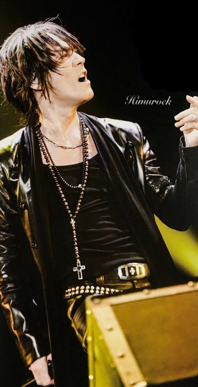 レムレム ｱﾆﾒ ｹﾞｰﾑ 氷室京介 浜崎あゆみ大好き ほぼ毎日 氷室京介さんの曲を聞いて癒されたり泣いたりしてる ファンクラブはいっつまだ 一年だから実際のヒムロックを見れてなくて めっちゃ 見たいし生声聞きたい