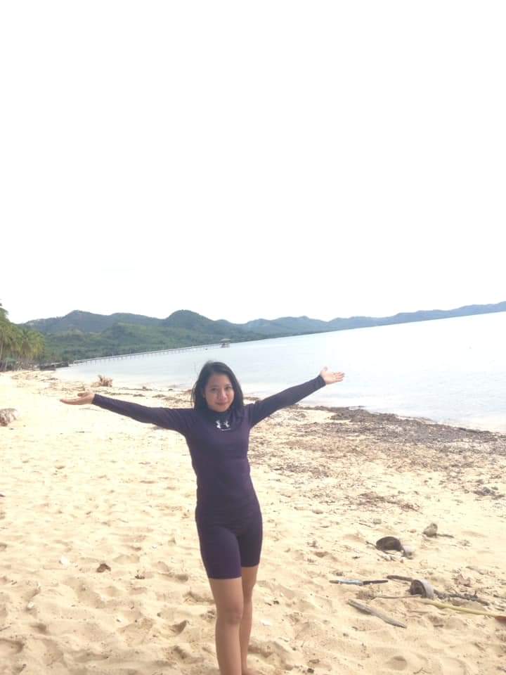 QueenraRamos's tweet photo. Enjoying myself 😊 https://t.co/qty7gJH6t8