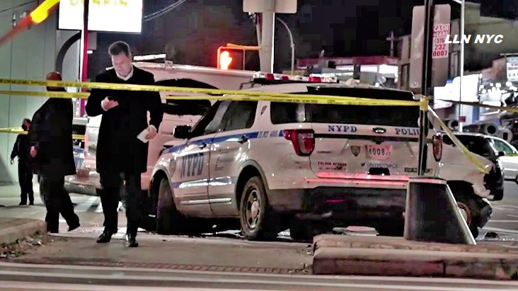 Gunman Steals Van, Shoots at Cops, Gets Shot / Brooklyn / Video by Diego Luzuriaga / Video: youtu.be/YAu-6mg4IPw #loudlabsnyc #brooklyn #policeinvolvedshooting