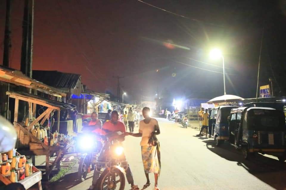 SOLAR STREET LIGHTS: UBOGO-UDU Installation of solar street lights in Ubogo community, Udu Local Government Area of Delta State.