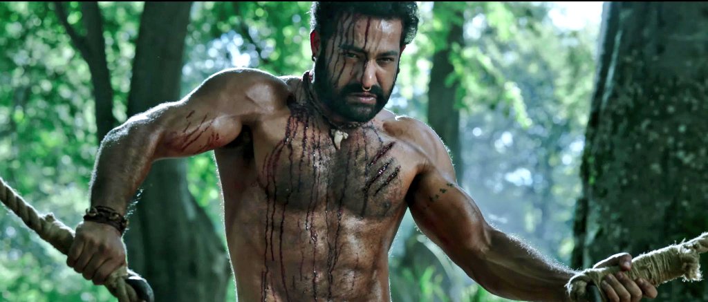 PAVANTARAKIAN_'s tweet photo. Elevation💥💥💥

Retweet- #RRRMovie                                   Like-#KGF2 https://t.co/Zg2NFRuYDa