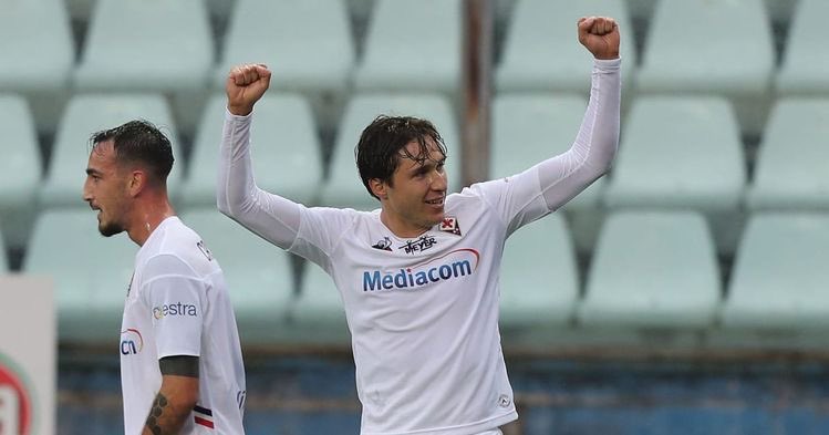 Federico Chiesa Aggressive, willing to take anyone on with the ball, and is a great decision maker. Pair that with a good eye for goal, you got a very effective winger to come. Not at the top yet, but don’t be surprised if you see him there soon. Potential: T5 winger