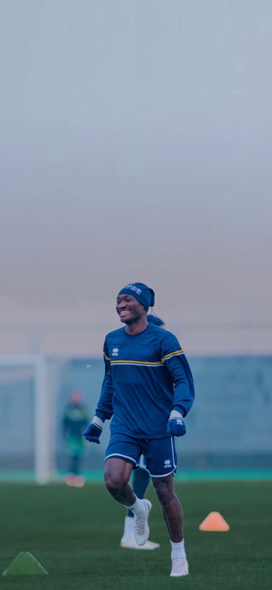FansTaawoun's tweet photo. #التعاون 
• 🥶 📱💛 https://t.co/aAeDOBSwYN