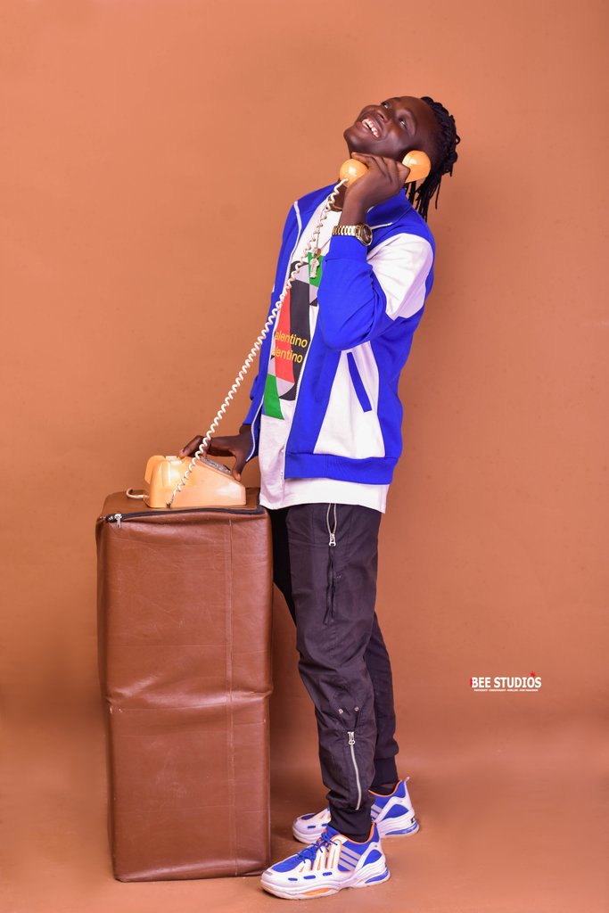 Prince___emi's tweet photo. Happiness be like pregnancy e dey always show🥰🥰🌈🌈
#davido #phyno #olamide #Savage #chefchi #dmw #30BG #shagg #BBNaija #bbnaijareunion2020 https://t.co/pcwc8mkNhi