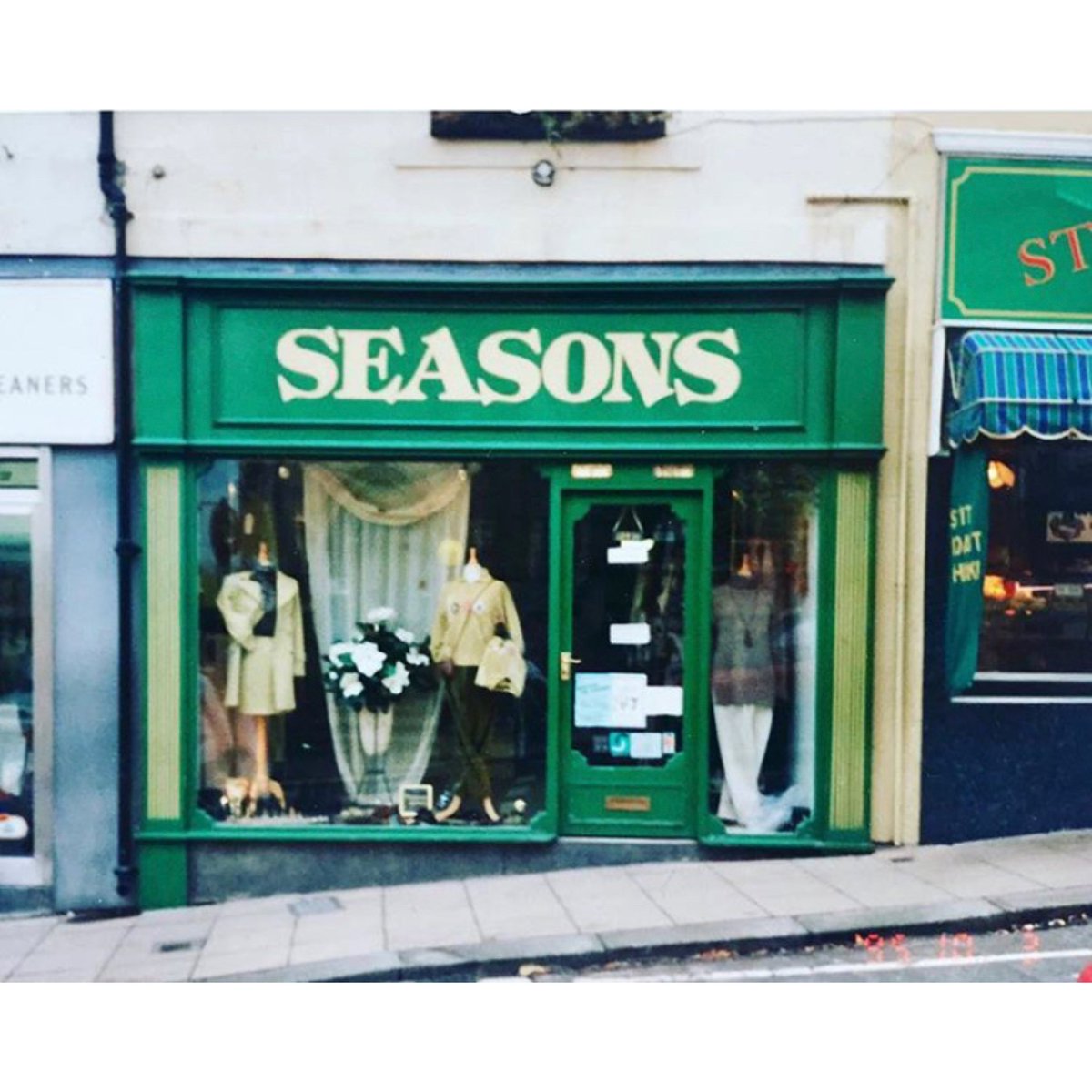 SeasonsClothes's tweet photo. A little throwback 🥰 Going back around 29 years ago! #ThrowBackThursdays #backintheday #seasons @Xav_Anderson @shoemed3 @ALdressagency @artisan_escapes @bankslyonshoes @FBloggerAcademy https://t.co/V9tXU8ZUxN