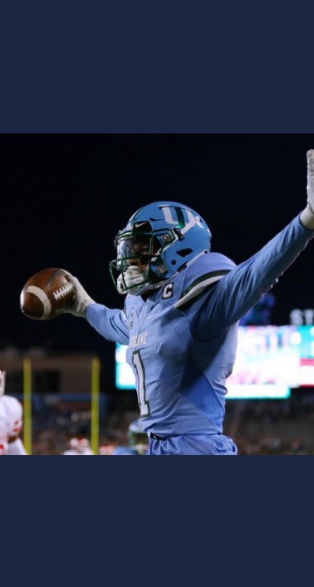 ayden_greene11's tweet photo. I am beyond blessed to receive my FIRST division 1 offer from Tulane University🙏🏼 many more to come.... @PowellCoachLowe @PowellHighFB @RileyElite3 @Bigwill46798139 @TNGridironScout @JJMcCleskey https://t.co/sd8EvOYSM7