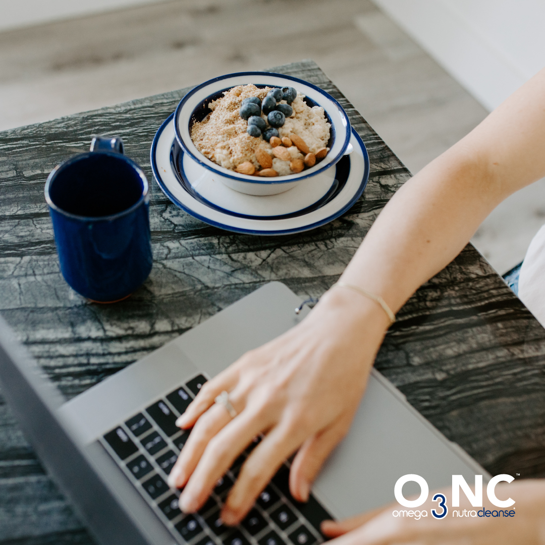 NutraCleanseTM's tweet image. Check out our website for some healthy &amp;amp; tasty snacks you can enjoy during the day while working from home. Find some hearty breakfast ideas in the recipes section 🥣

#wfh #healthysnacks #highfibre #omega3 #healthylifestyle #O3NC #nutracleanse #healthandfitness
