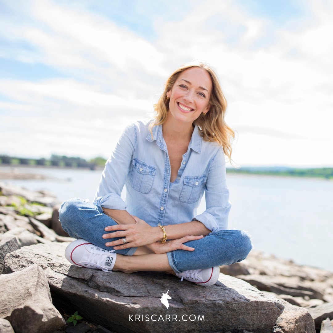 5 Big Sky Goals for a Thriving Year of #Business. Goal 4: Invest in Your Growth as a #Leader. What’s 1 area where you can invest in your own growth? Your final goal &amp; a big #mastermind unveiling TOMORROW! 
#wellness #entrepreneur #success #mindset #selfcare #kriscarr