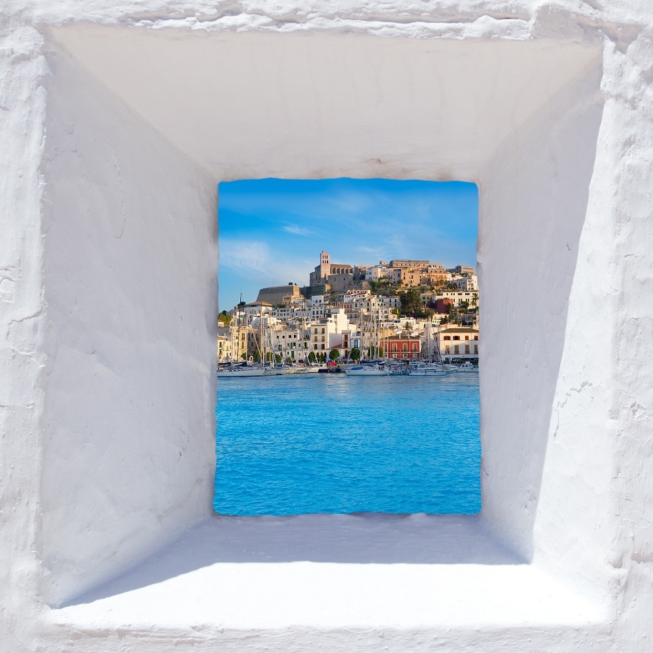 Ojalá tuviera estas vistas desde mi ventana. 

I wish I had views like these from my window

bit.ly/HotelesGlobales

#ibiza2020 #ibizabeach #ibizastyle #ibizalovers #ibizasummer #ibizaisland #ibizalove #ibizablues