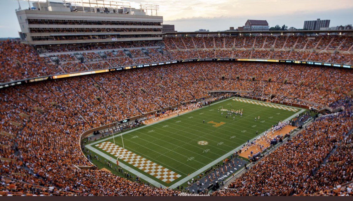 me1espollard's tweet photo. Thankful to receive an offer from The University of Tennessee! #GBO🍊 #TNSelect7v7 @CoachHesterFB https://t.co/yXhawZWF1W