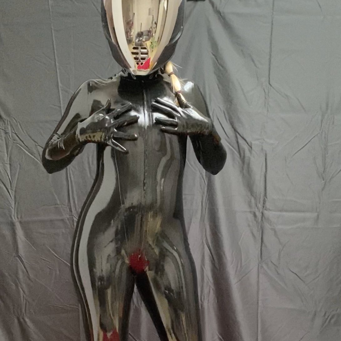 AlienNinjaLady's tweet photo. See some hot latex and oil action on https://t.co/GO4iq1zVuJ

#latexfetish #latexcatsuit #latexsuit #Latexmistress #latexgloves #heelfetish #onlinedomme #onlinemistress #mistress #herrin #domina #dominatrix https://t.co/9T0Mcf5G3M