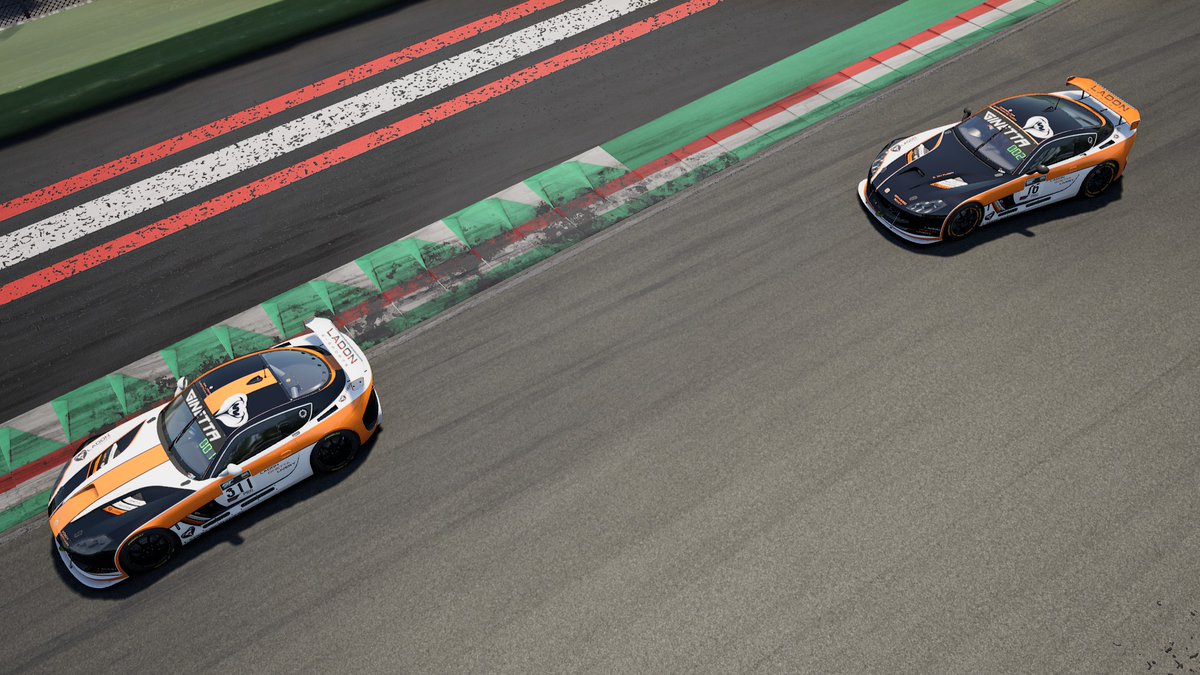 We represent our Ginetta GT4 livery for the 2021 SimRacing season.

@Ladon_Grassie has the beautiful "dark" livery on the left and Christiaan "vOidy" Venter with his "white" varient on the right. (1st Photo)

The first race is in the <a href="/PCDCmotorsports/">PCDC Motorsports</a> GT4 league on Saturday.