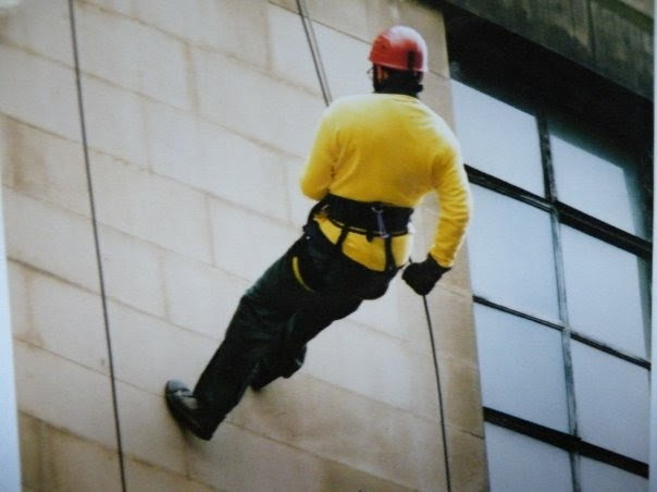 MattEagles's tweet photo. #ICAN #wingwalk #absail #skydive
#Parkinsons for 46 years ...
NB I have to be strapped to something or someone otherwise I'll fall off / over / out
#challengeyourself https://t.co/BX3swlxbLx