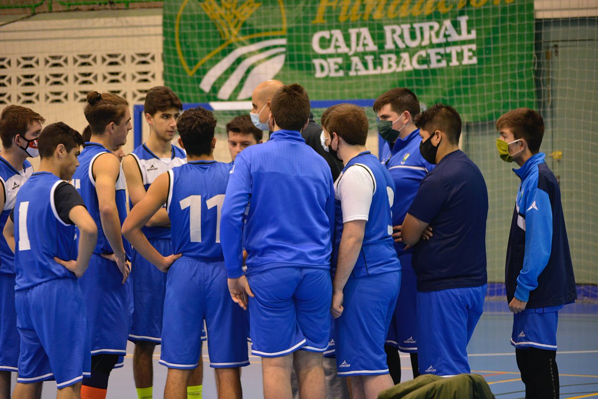 ADB_Hellin's tweet photo. Galería fotos 📸 | ADB Hellin Junior A 🆚 ADB Hellin Junior B
Ver más 🖱️https://t.co/XpLYewFIqz
#fotos #baloncesto #adbhellin #goADB #Somos100x100ADB https://t.co/w6mmKohch0