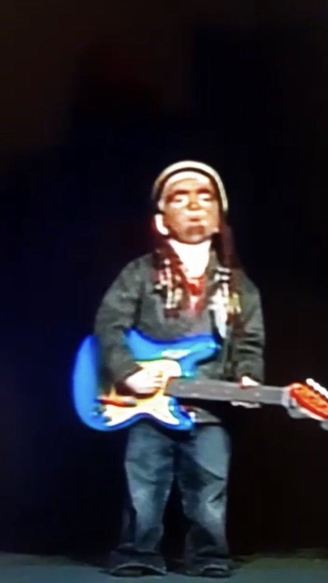 DGaugh27's tweet photo. Throwback to when my school subjected my 6 year old self to blackface in the school play https://t.co/6kCO0MXhCv